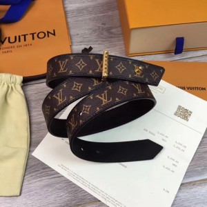 2018 New Replica High Quality LV Belts For Women LVWMBelt-36
