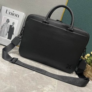 Louis Vuitton Bags Men LV briefcase Pilot M23778 39x29x6cm ss